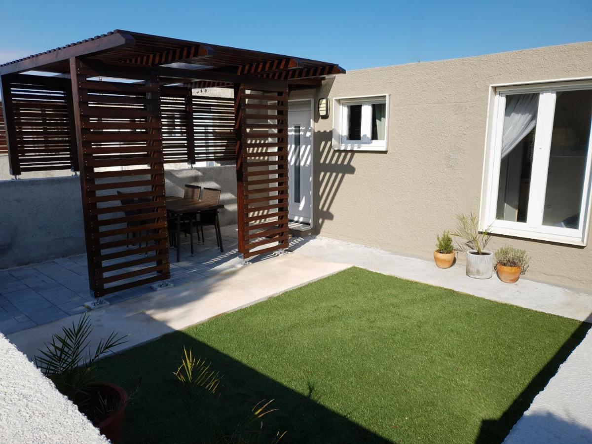 La Dolce Vita Apartments Unit 2 Posedarje Exterior foto